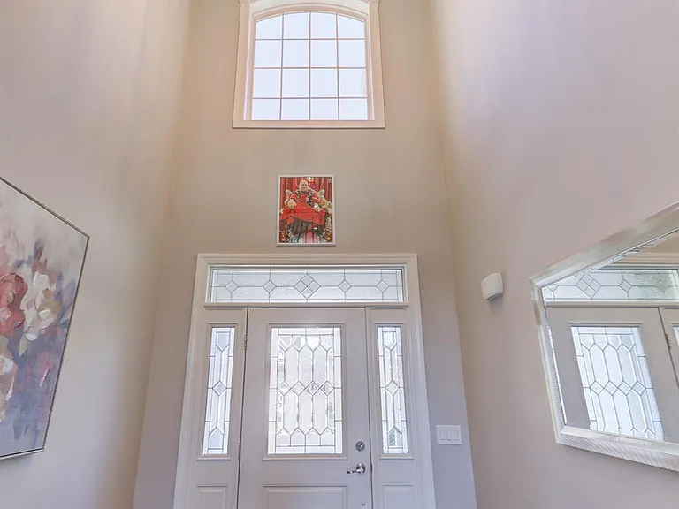 6 Michelangelo Dr S — Photo 3