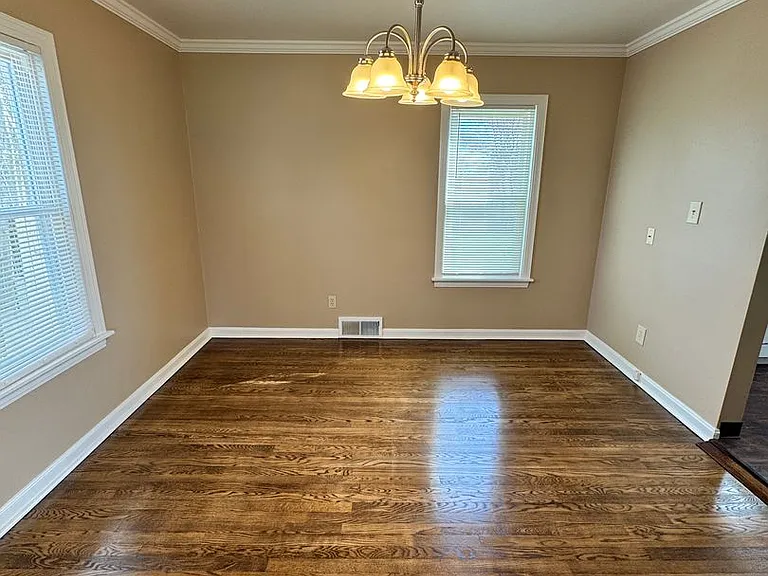 625 Churchill Rd — Photo 9