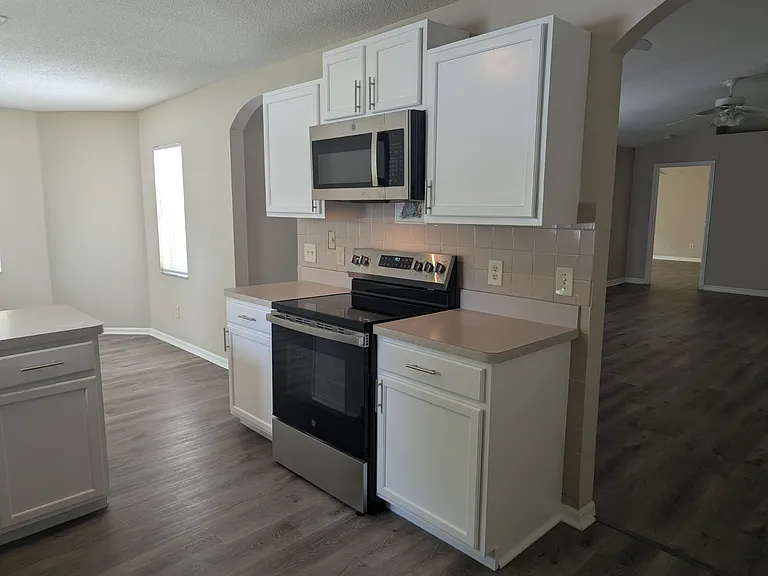 22 Pebble Beach Dr — Photo 12