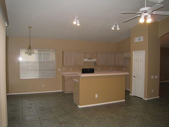 5th image of 1107 W Le Marche Ave