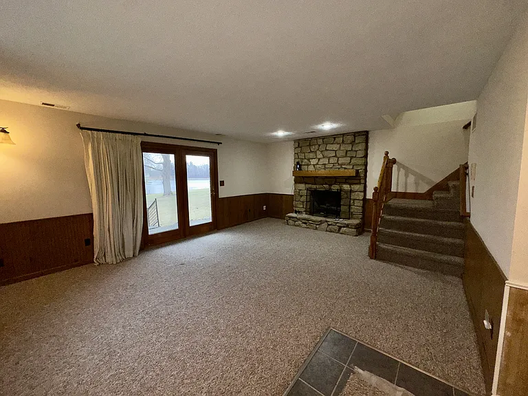 690 Terrace Lake Rd — Photo 71
