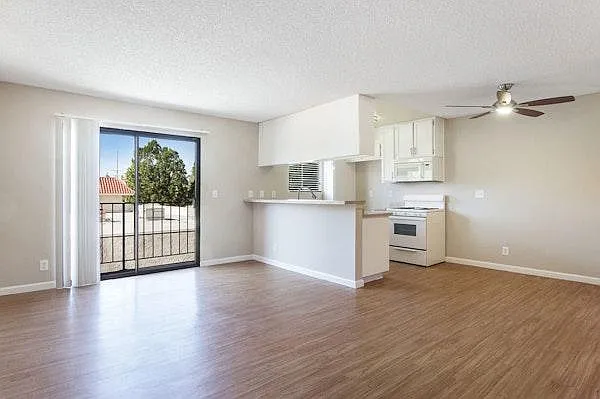 Superior Place Apartments