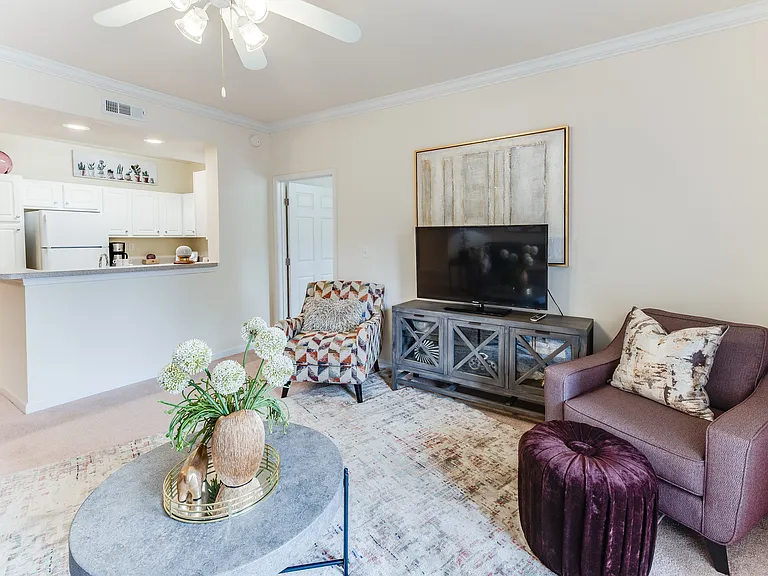Highland Pointe — Photo 17
