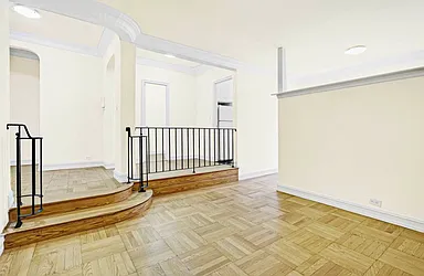 Rented by (Legacy) Elegran