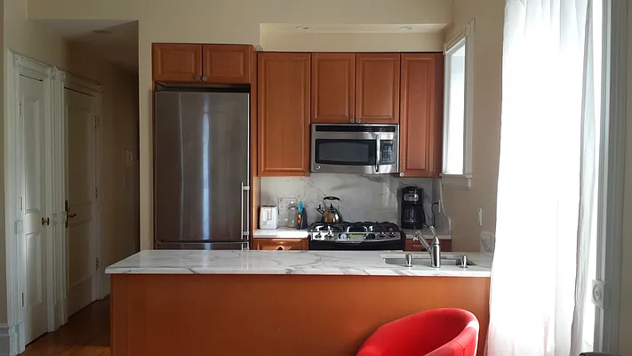 Rented by Lisa E. Christmas | media 6