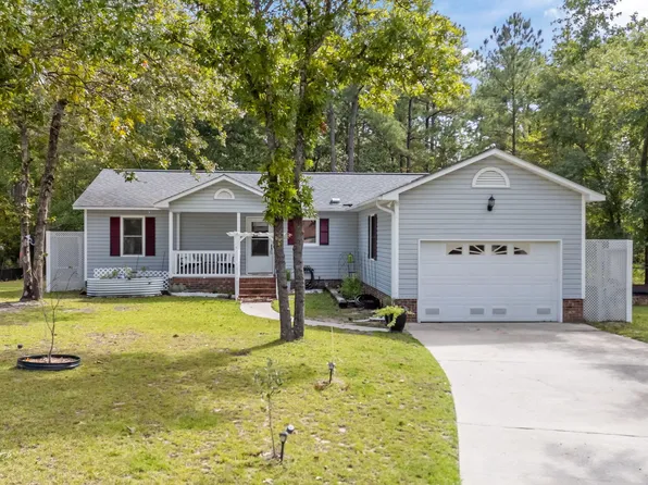 904 Lanyard Lane, New Bern, NC 28560