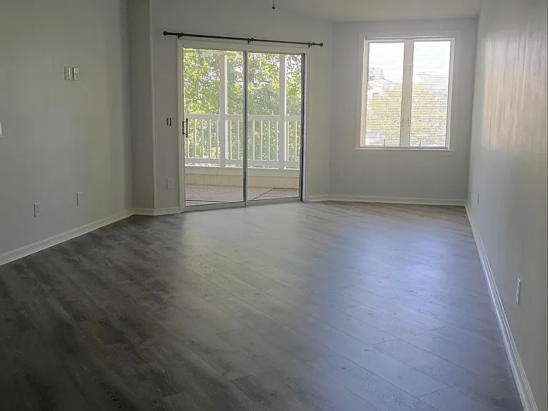 200 Landing Rd #132 — Photo 5