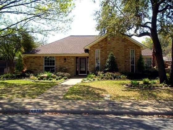 1st image of 6916 Kingshollow Dr