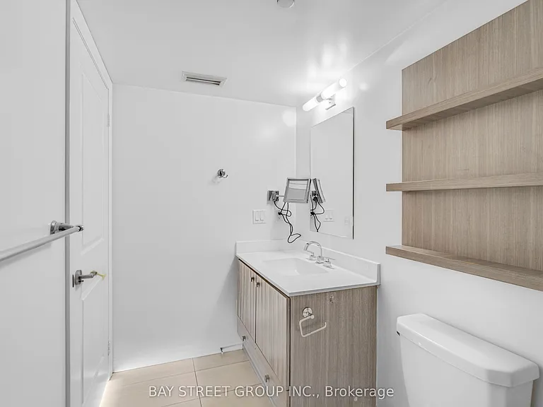 275 Yorkland Rd #1510 — Photo 23