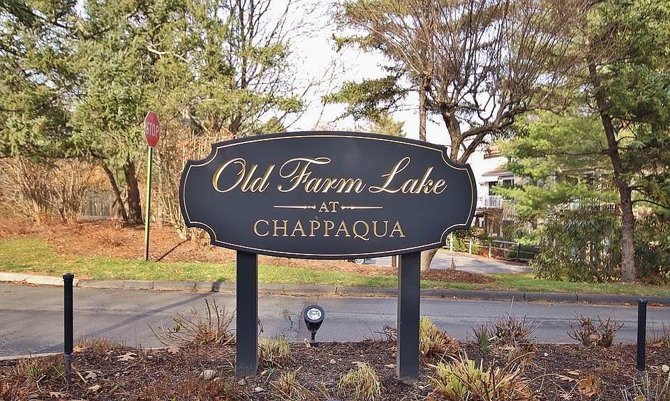 Old Farm Lake Condo, Chappaqua, NY