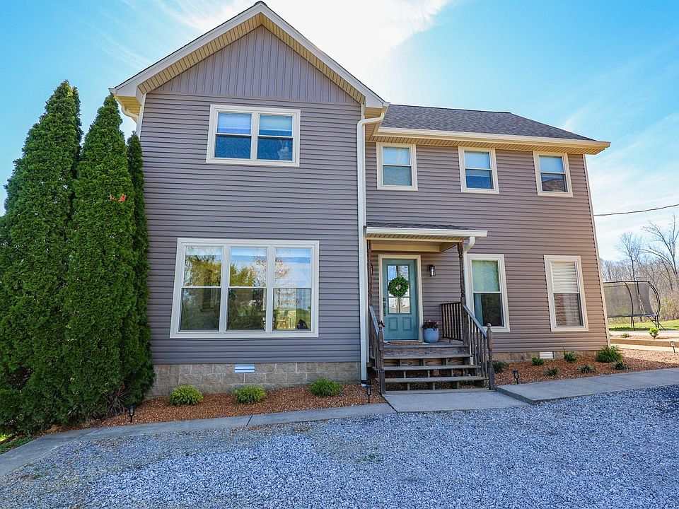 1st image of 282 Vista Dr