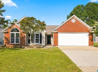 112 Summer Hill Dr, Alabaster, AL 35007