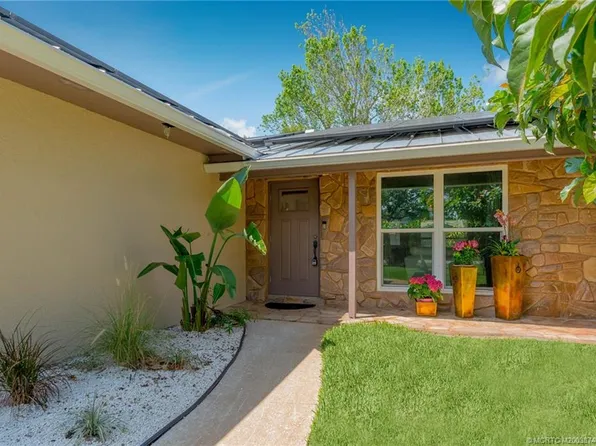 308 SW Dyer Dr, Stuart, FL 34994