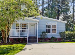 10 Pine Forest Dr, Bluffton, SC 29910