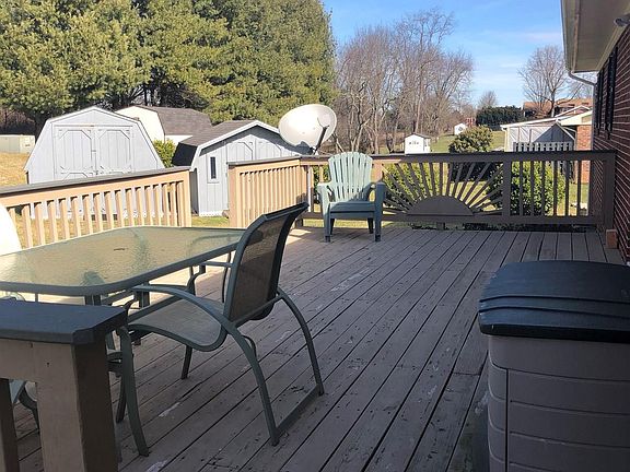 4th image of 4601 Newbern Heights Dr