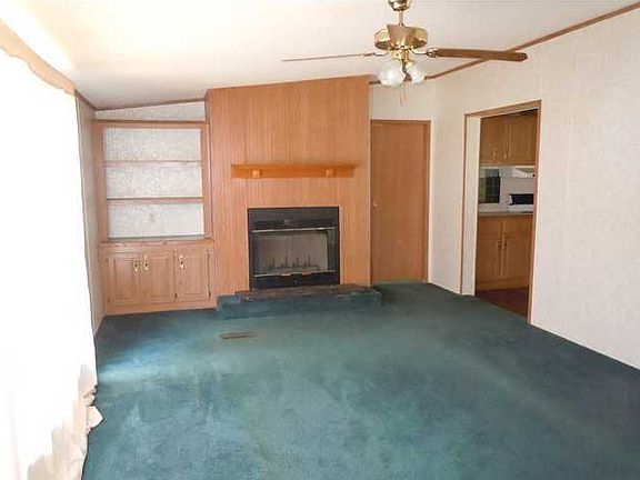 3rd image of 12291 Ailanthus Dr