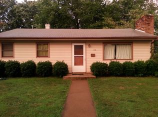 106 Pierce St, Manassas Park, VA 20111