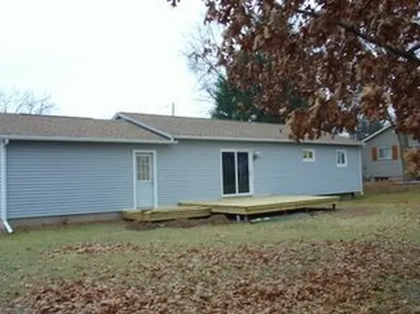 6489 Silver Lake Rd, Linden, MI 48451