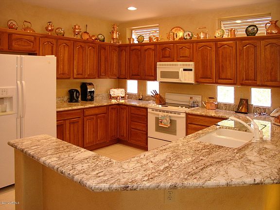 3rd image of 22107 N Golf Club Dr