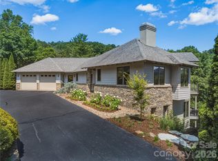 47 Garland Dr, Asheville, NC 28804
