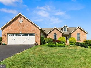 4205 Blue Hill Rd, Hanover, PA 17331