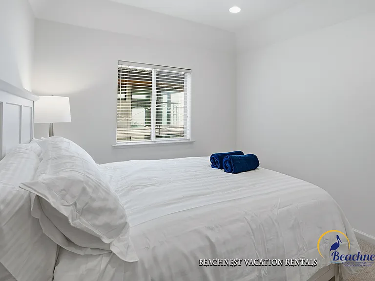 940 W Cliff Dr #A — Photo 13