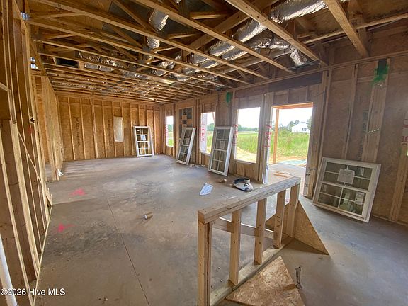 3rd image of 272 Owens Farm Road