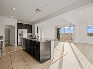 7328 Tawny Port Way, Sacramento, CA 95829