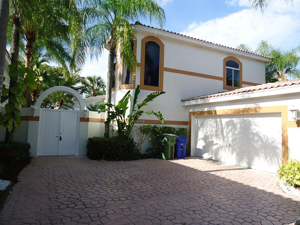 1st image of 980 Bel Aire Drive