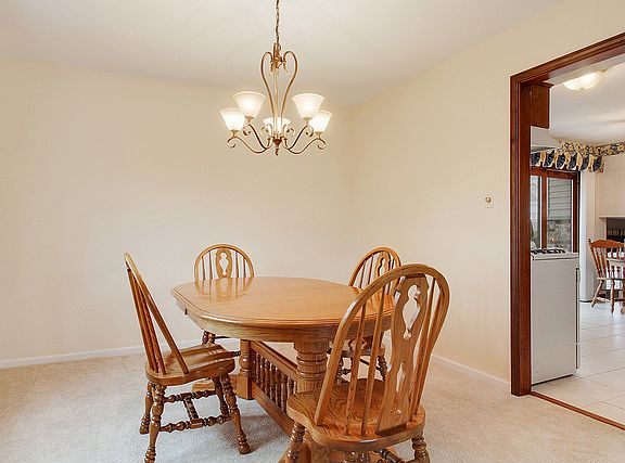 5th image of 14404 Mallard Dr
