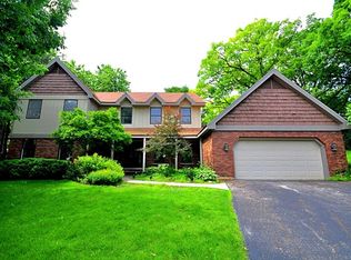 4218 White Birch Dr, Lisle, IL 60532