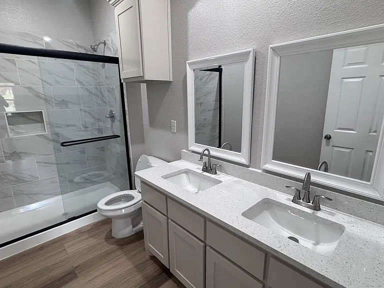 3209 Bourland St — Photo 16