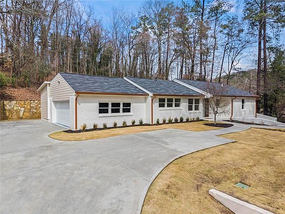 2nd image of 670 Riverside Rd