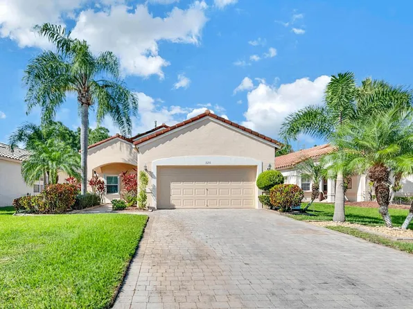 320 NW Alana Avenue, Port St Lucie, FL 34986