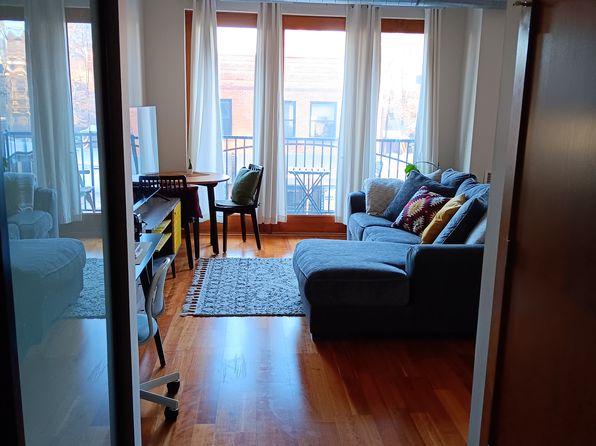 15 E Franklin Ave APT 212