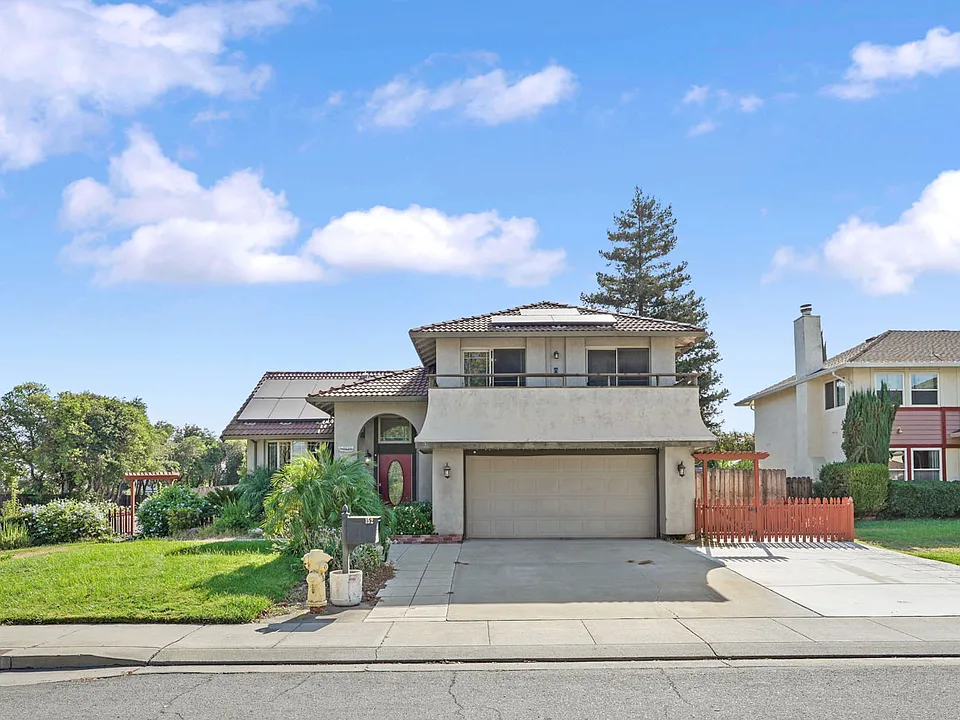 152 Redwood City