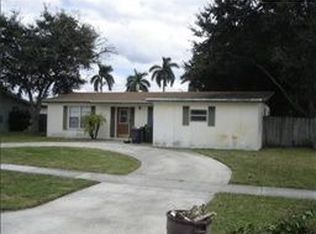 440 Gulfstream Rd, Palm Springs, FL 33461