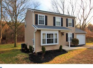 1334 Kerwood Ln, Downingtown, PA 19335