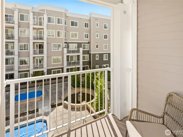 1545 NW 57th Street #423, Seattle, WA 98107