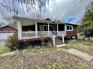 9695 Main St, Upper Lake, CA 95485