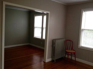 9 Peace St, Warwick, RI 02888