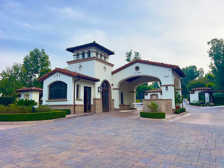 16653 Avenida Molino Viejo — Photo 40