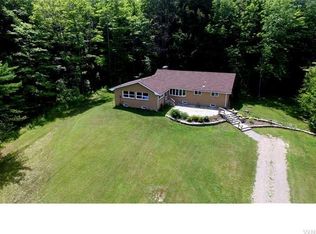 12507 Church Rd, Holland, NY 14080