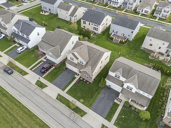 5th image of 6111 Fallsburg Dr