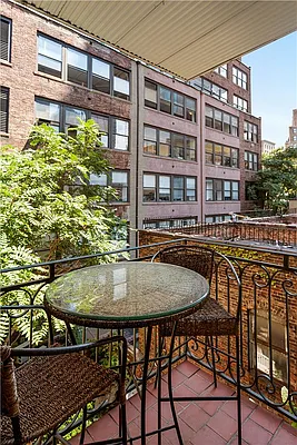 Rented by Douglas Elliman | media 5