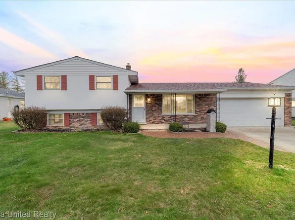 35512 Southampton St, Livonia, MI 48154