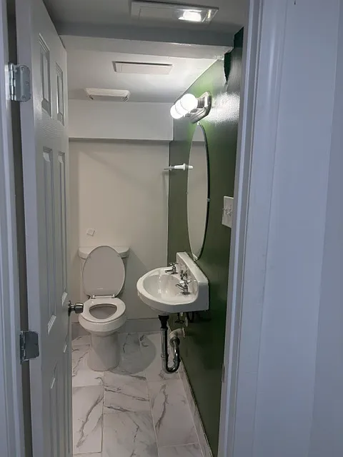 1 bed, 800 sqft, $1,300 — Photo 4