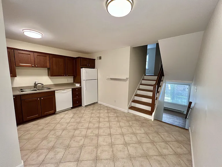 405-A Valley Road Ext #1 — Photo 7