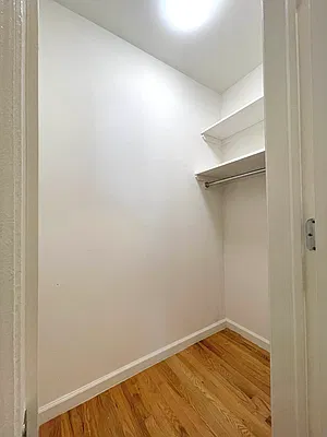 Rented by (Legacy) NY Quality Living Uptown | media 10