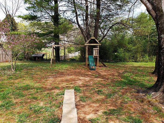 2nd image of 9305 Sarasota Dr